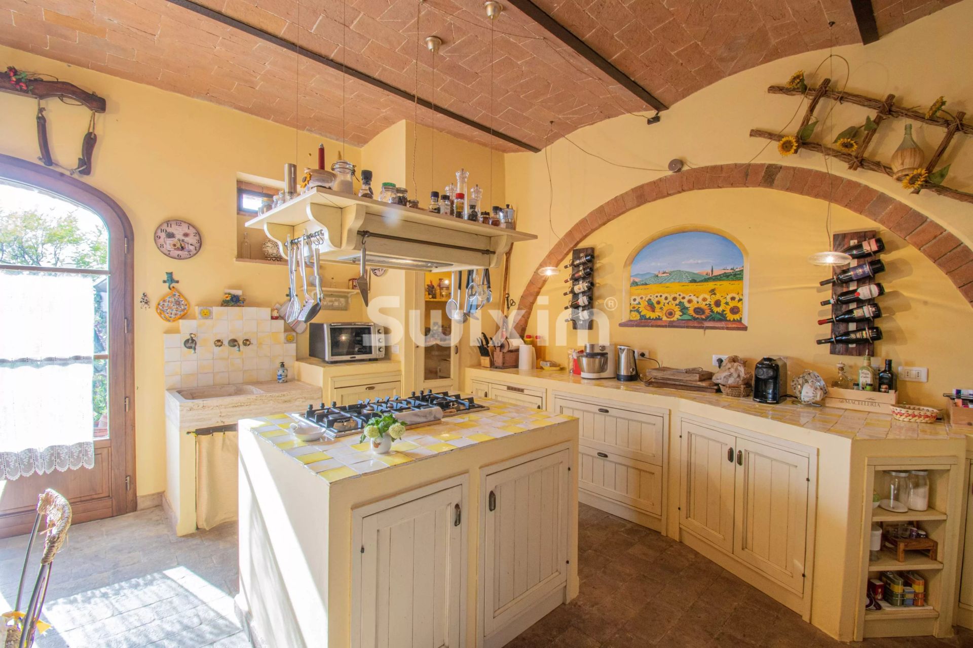 thatched cottage 4 Rooms for sale on Castelnuovo Berardenga (53019)