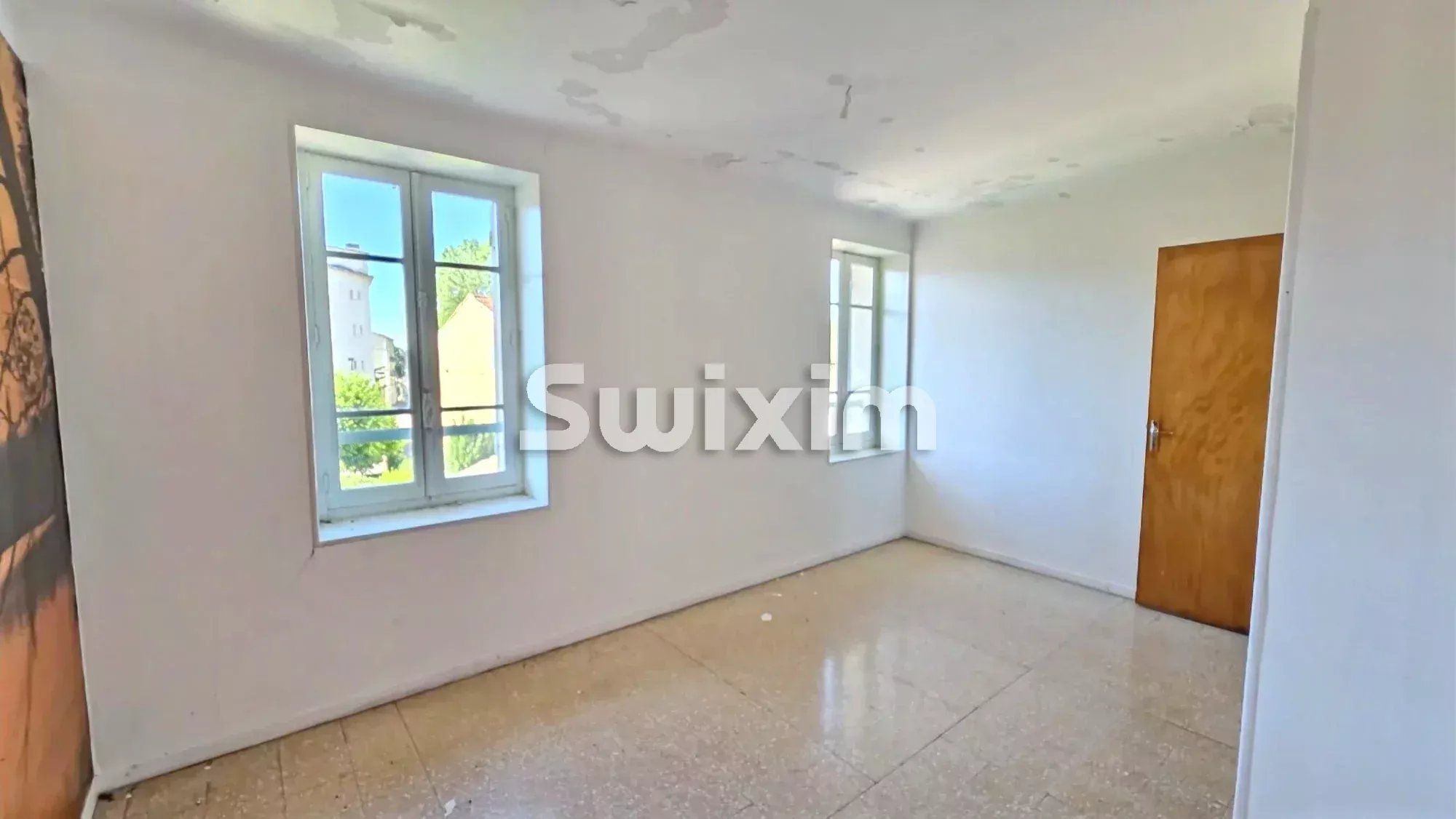maison 6 Pièces en vente sur Orange (84100)