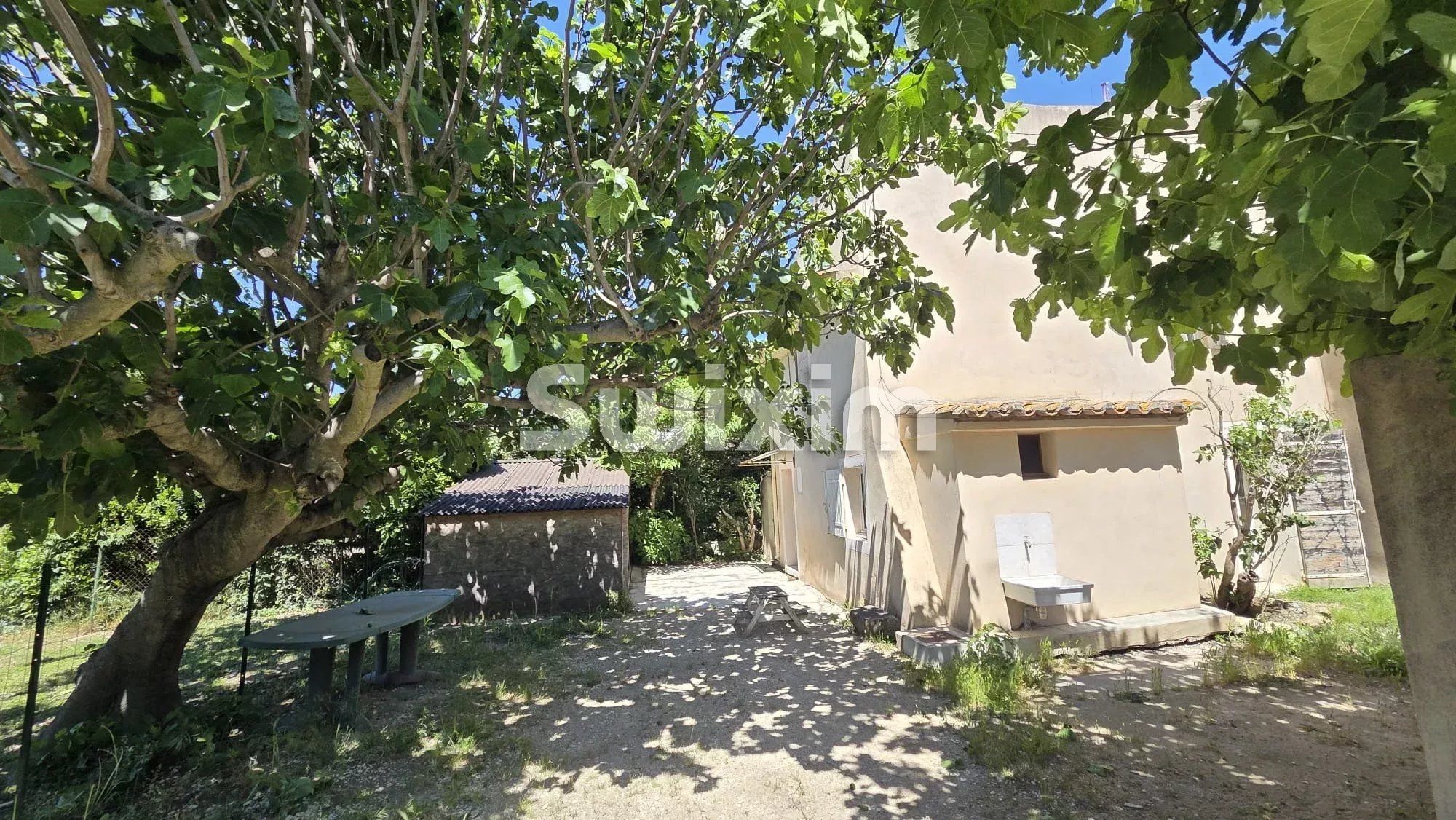 casa 3 Quartos para venda sobre Caderousse (84860)