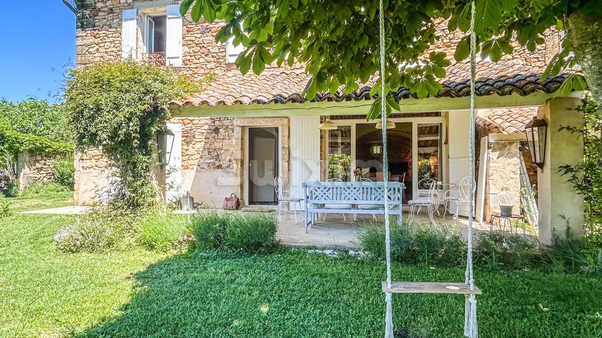 mas 8 Camere in vendita su Uzès (30700)