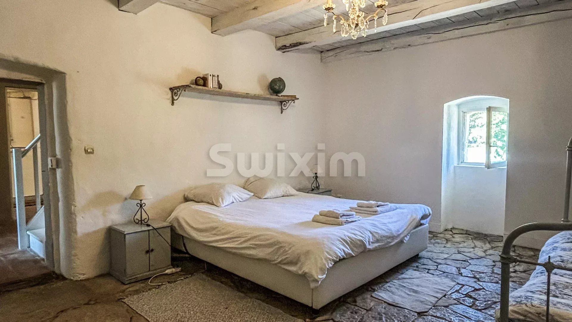 mas 8 Camere in vendita su Uzès (30700)