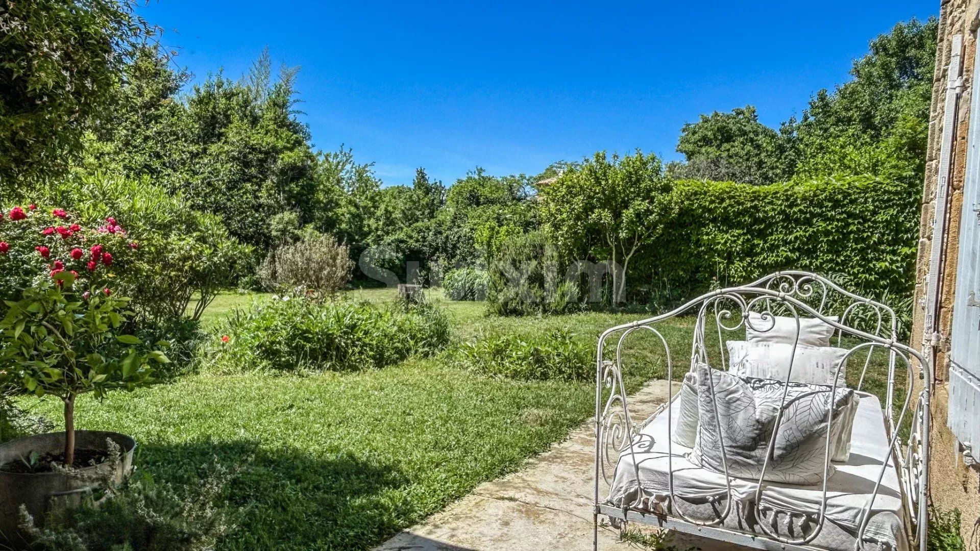mas 8 Camere in vendita su Uzès (30700)