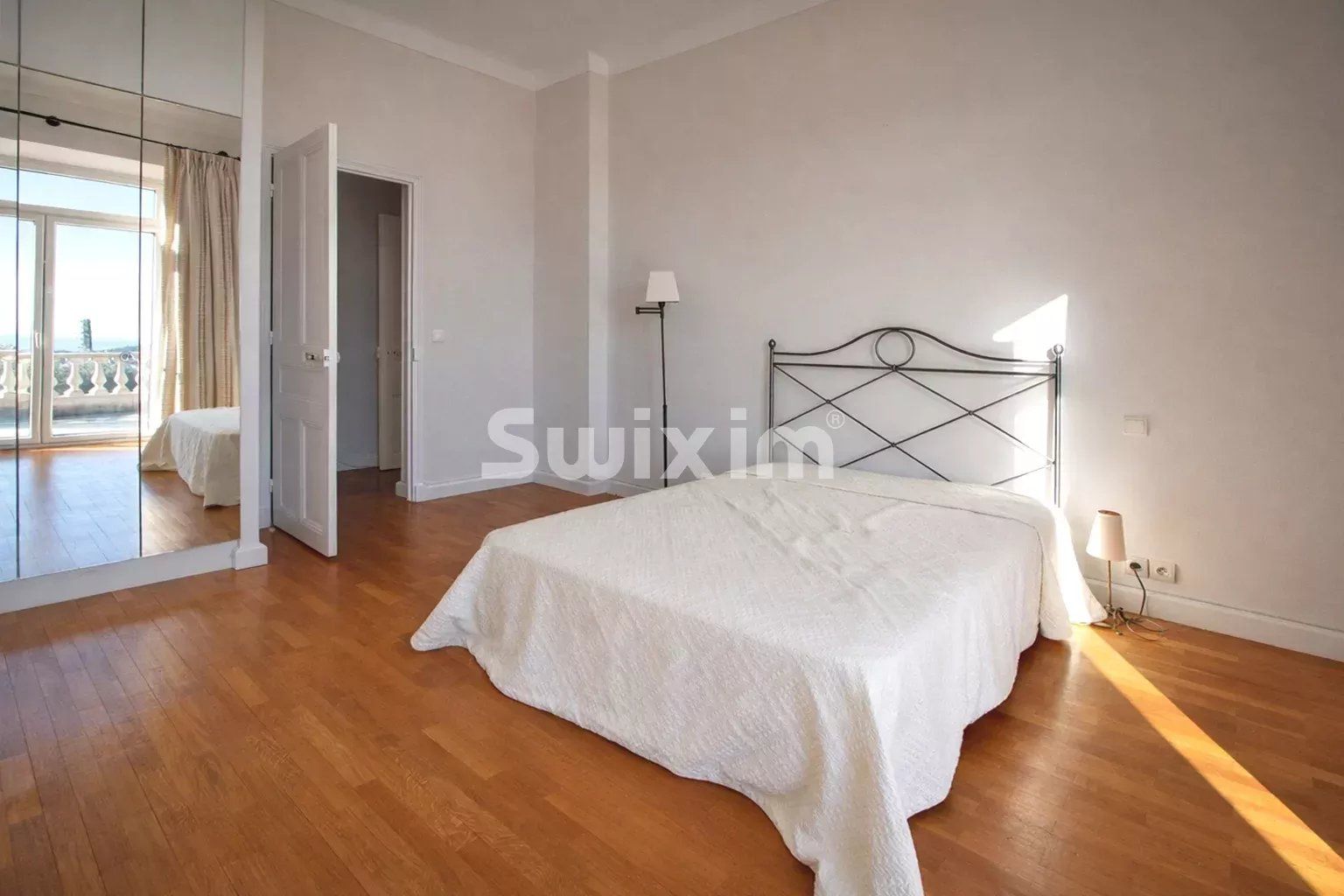 villa 7 Salas en venta en Vence (06140)