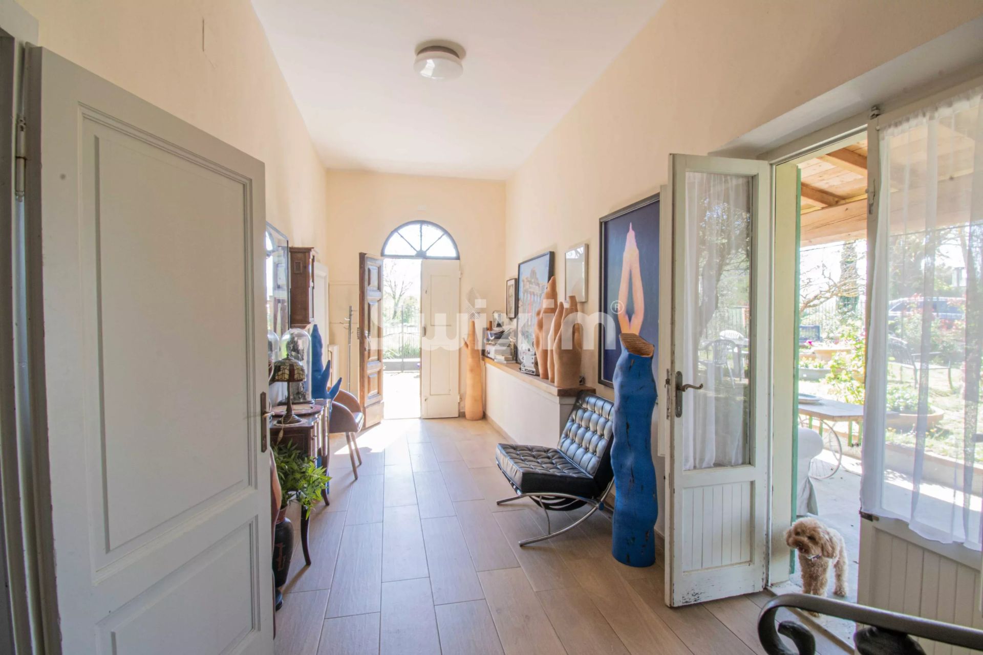 house 6 Rooms for sale on Bucine (52021)