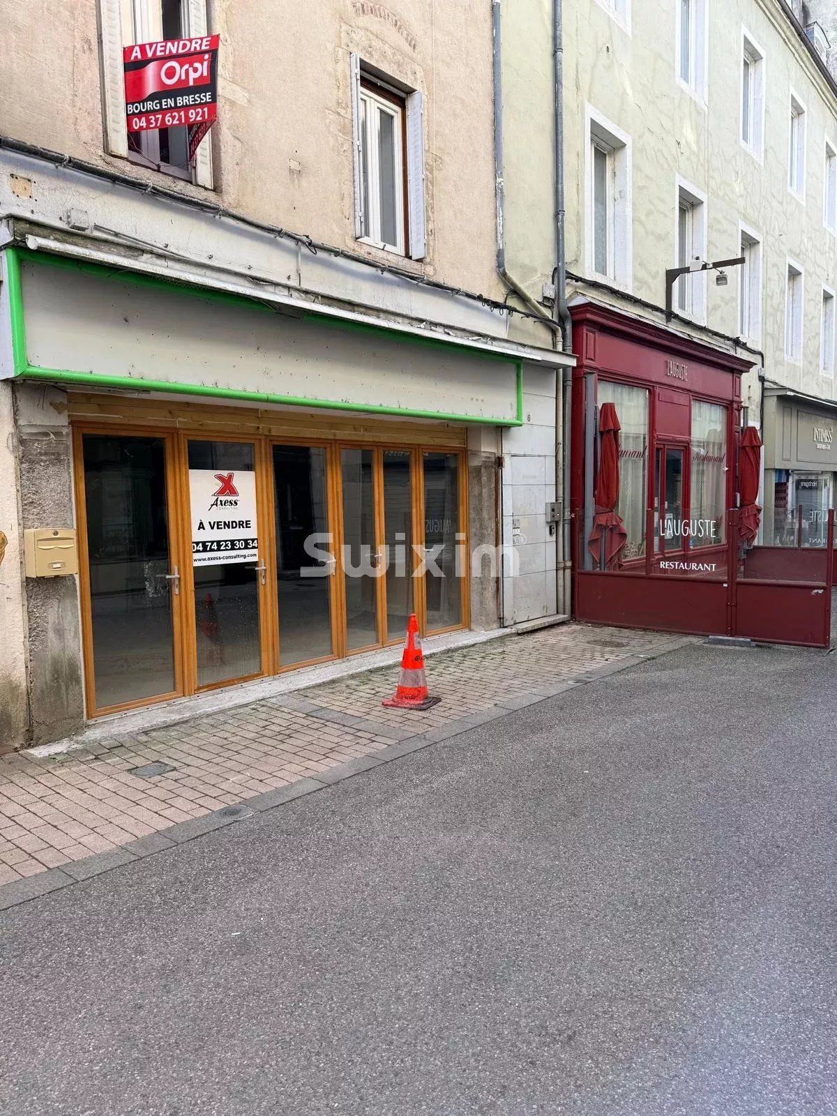comercial local 1 sala para venda sobre Bourg-en-Bresse (01000)