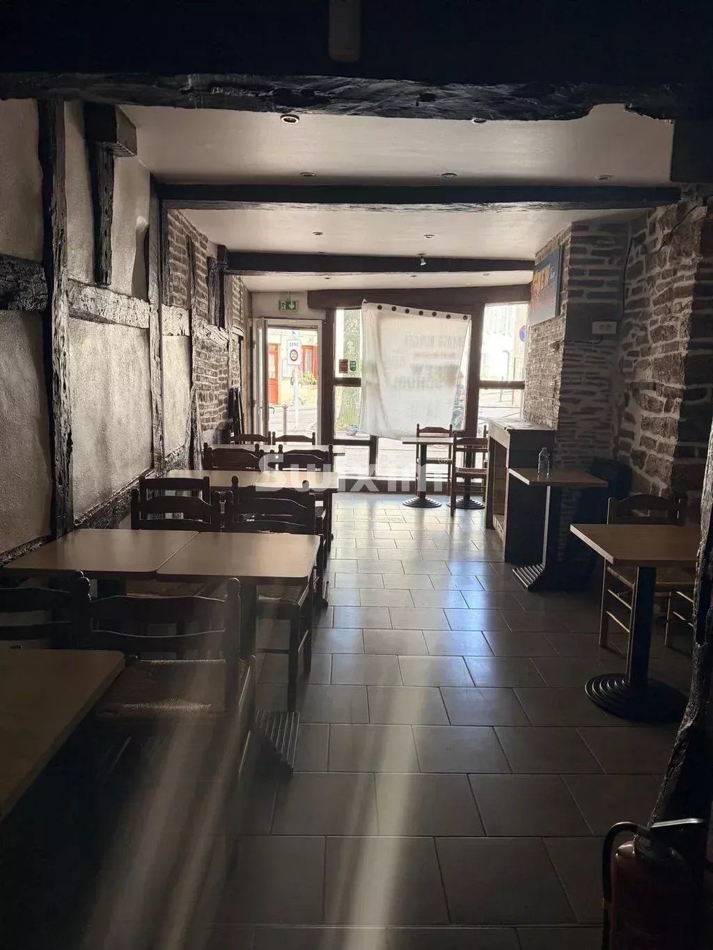 commercial local 1 room for sale on Bourg-en-Bresse (01000)