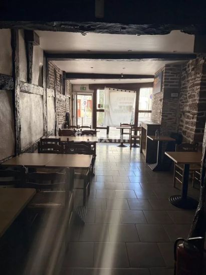 Sale Commercial local Bourg-en-Bresse 1&nbsp;room 47&nbsp;m²