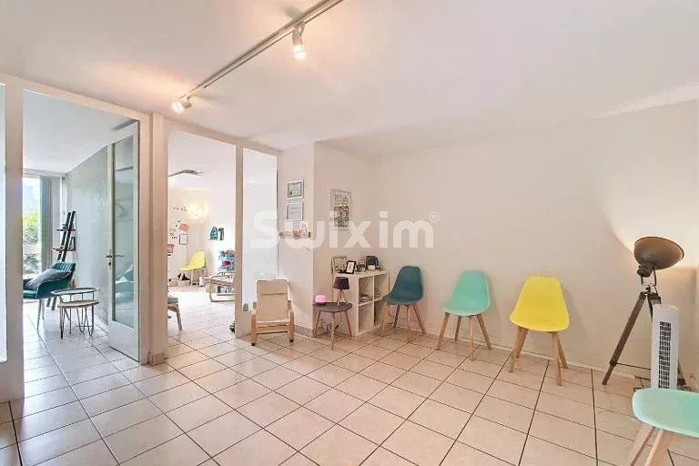 instalações comerciais 1 sala para aluguer sobre Carouge (1227)