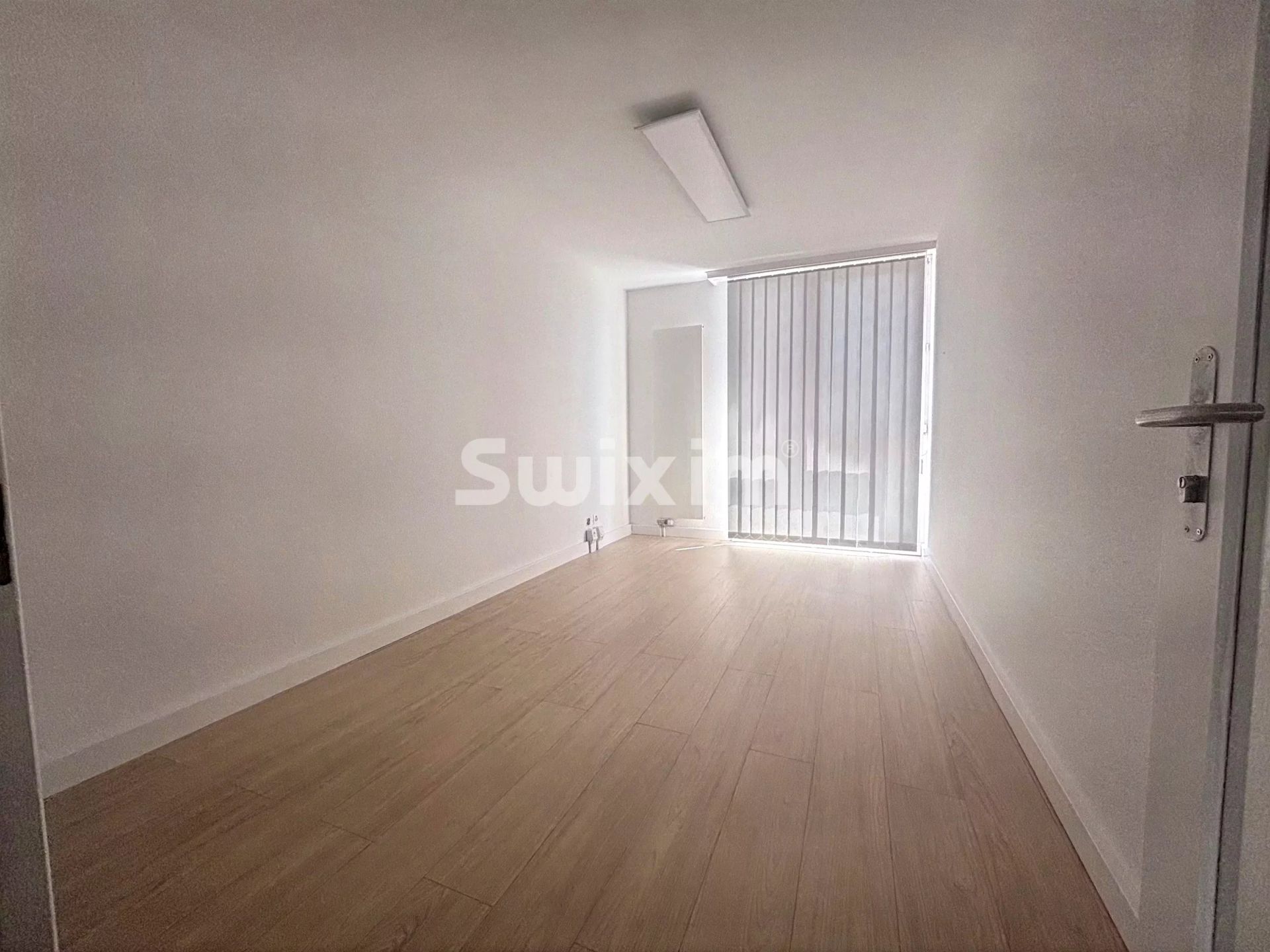 bureaux 1 pièce en location sur Plan-les-Ouates (1228)