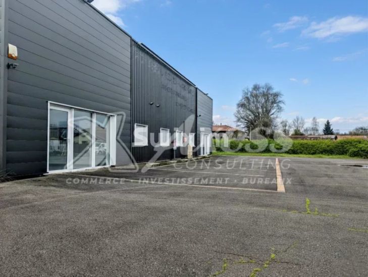 Aluguer Comercial local Viriat 1&nbsp;sala 414&nbsp;m²