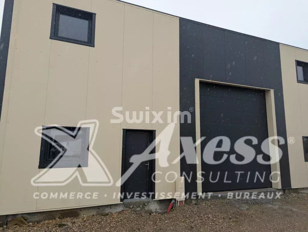 comercial local 1 sala para aluguer sobre Bourg-en-Bresse (01000)