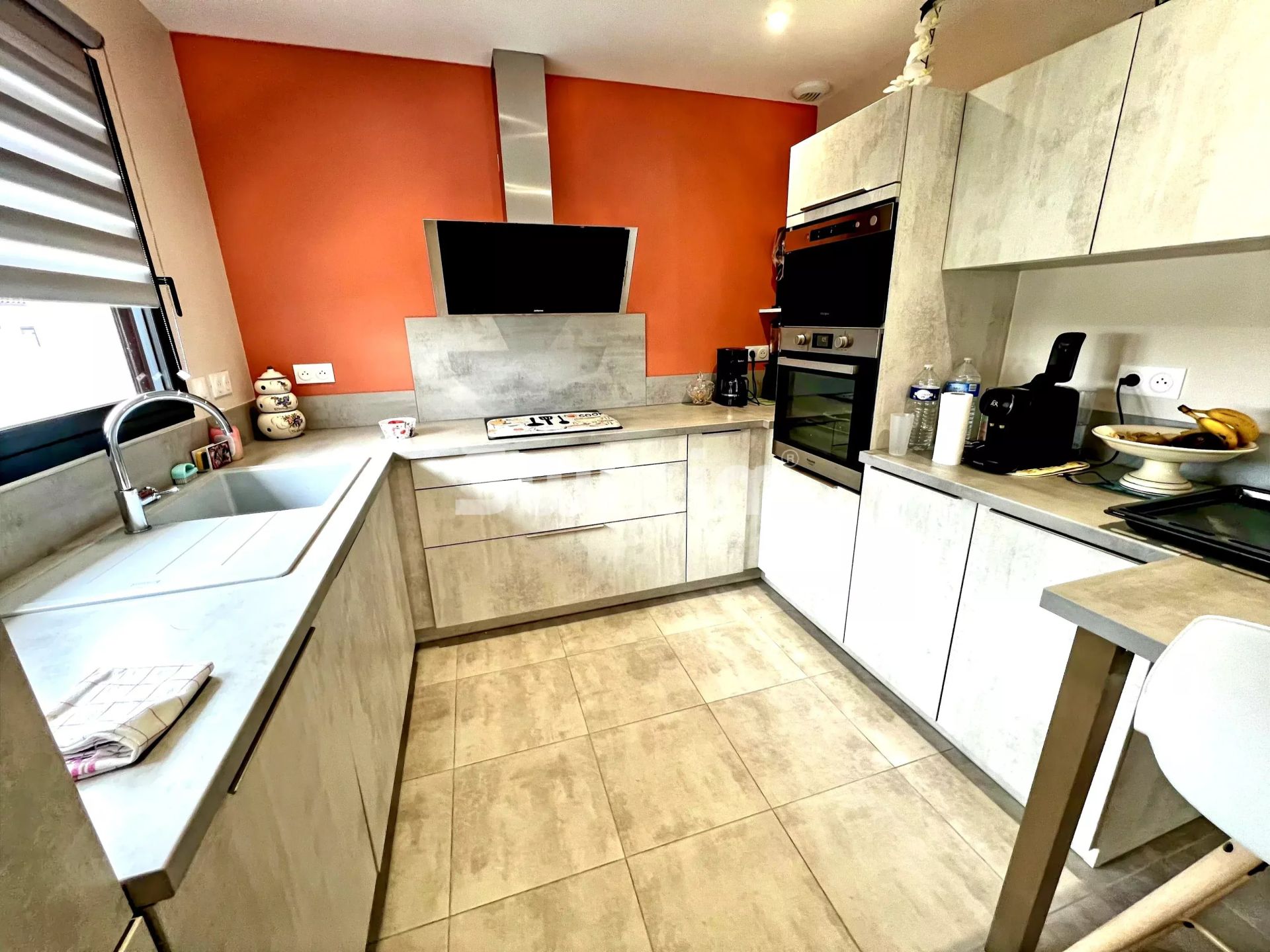 villa 4 Salas en venta en Vias (34450)