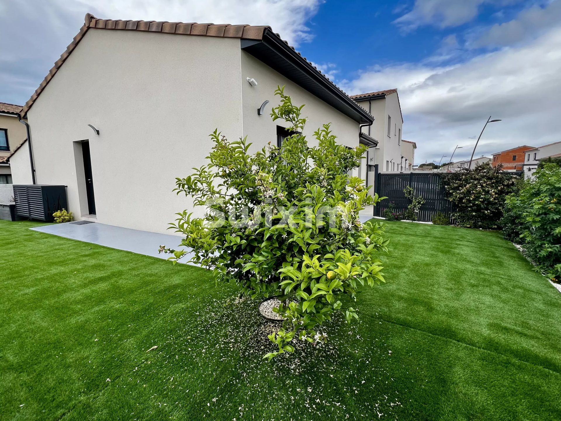 villa 4 Salas en venta en Vias (34450)