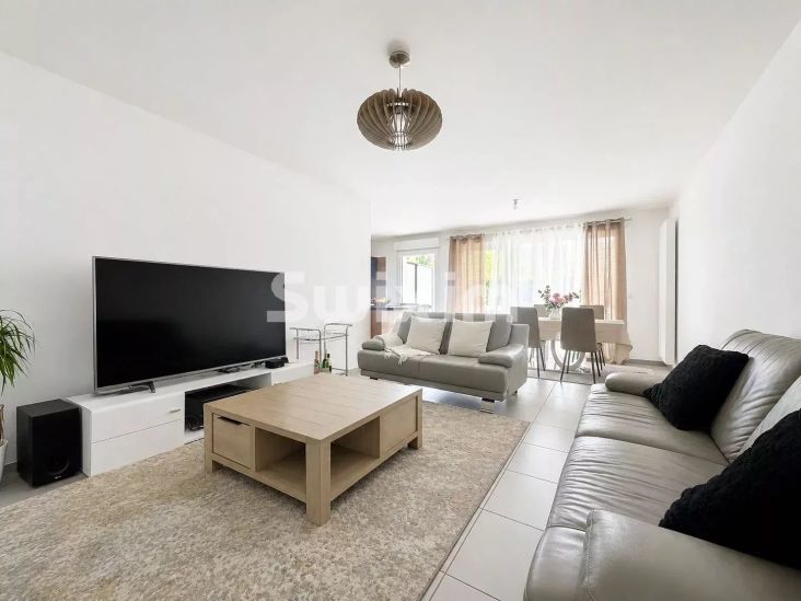 Alquiler Apartamento Ferney-Voltaire 4&nbsp;Salas 92.17&nbsp;m²