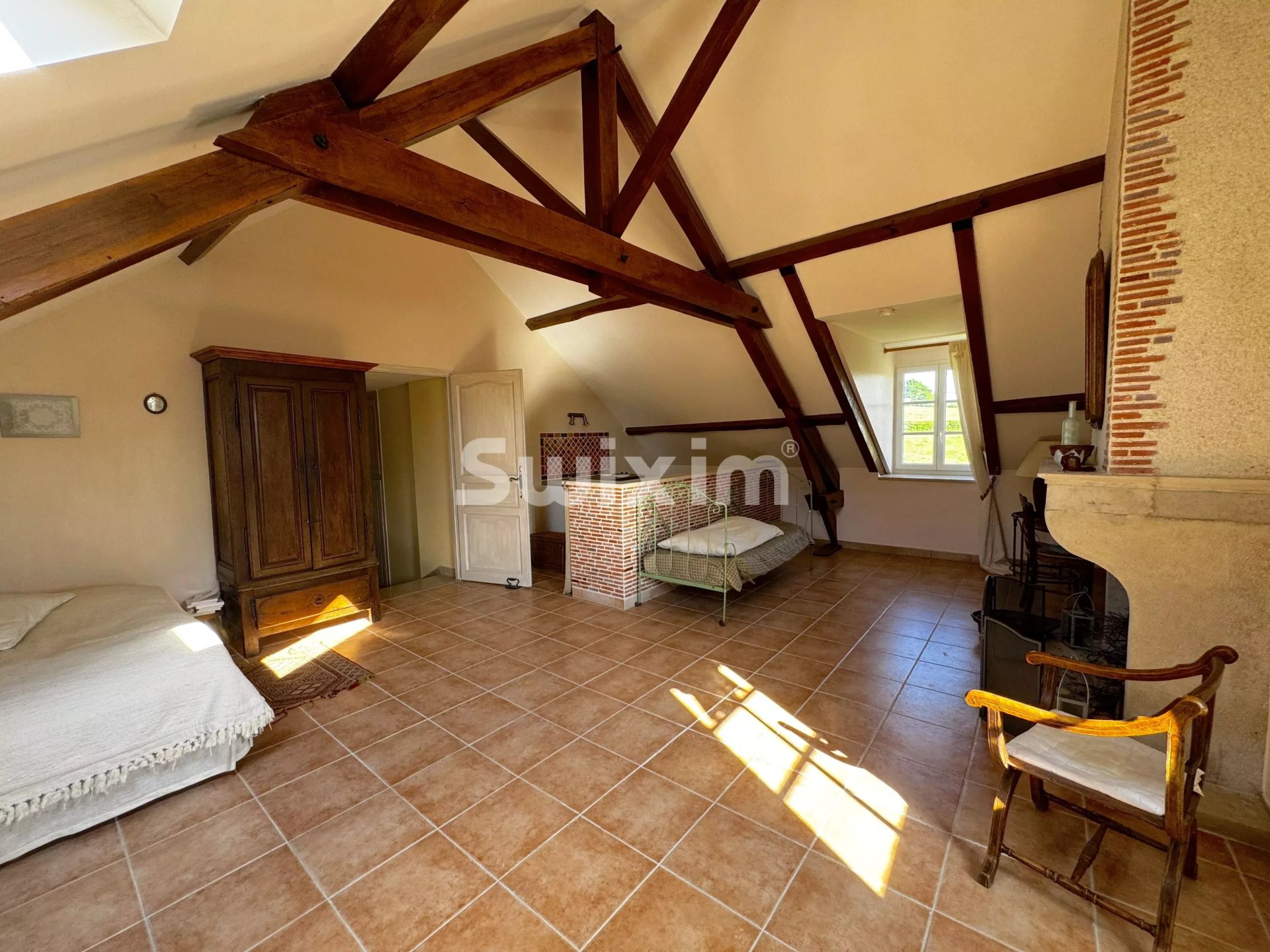 fattoria 8 Camere in vendita su Saint-Germain-des-Champs (89630)