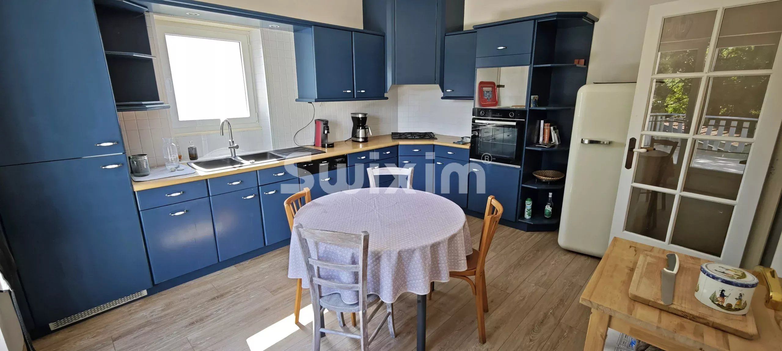 casa 8 Salas en venta en Dole (39100)