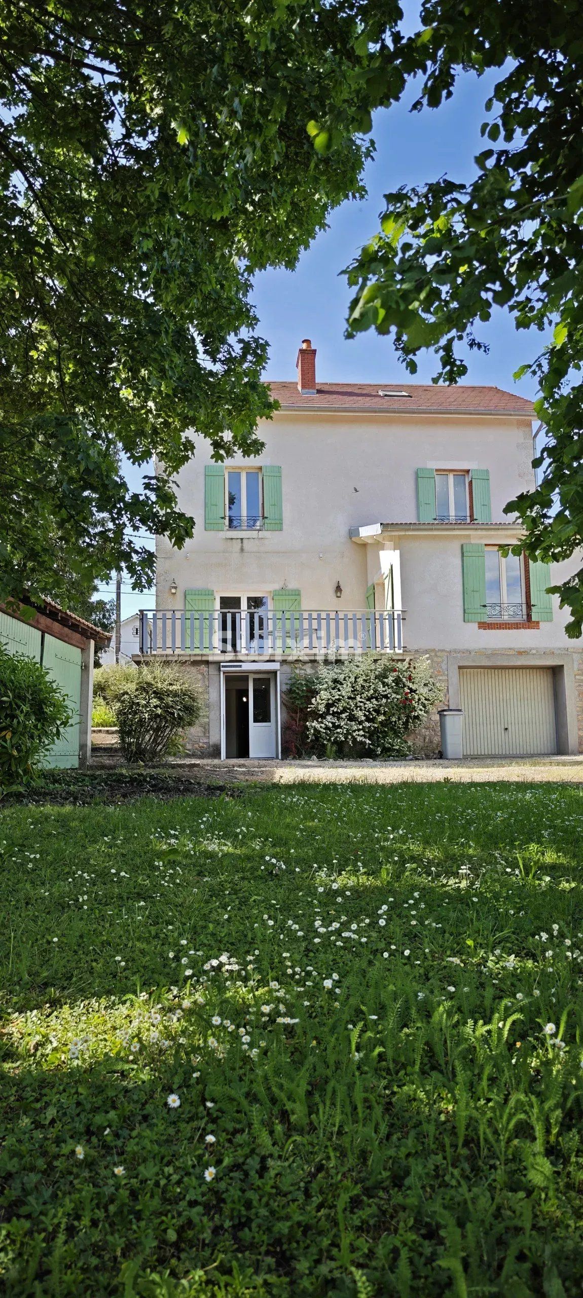 casa 8 Salas en venta en Dole (39100)