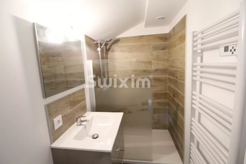 Alquiler Apartamento Bourg-Saint-Andéol 2&nbsp;Salas 26.19&nbsp;m²