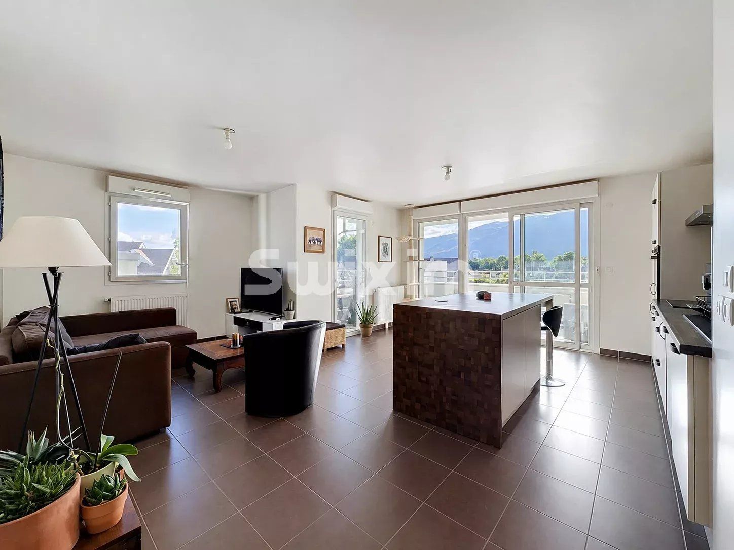appartamento 4 Camere in vendita su Saint-Genis-Pouilly (01630)
