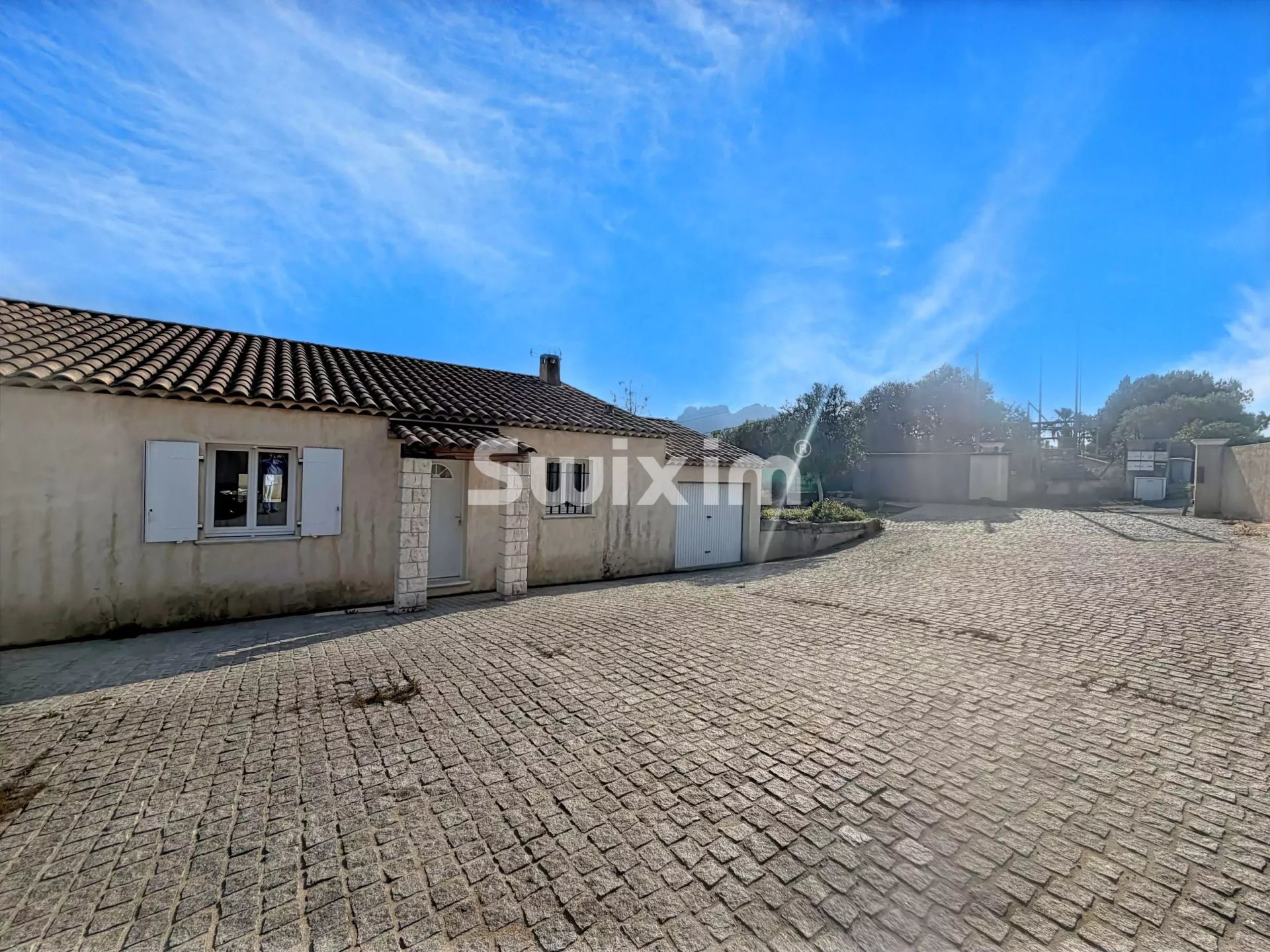 house 4 Rooms for sale on Roquebrune-sur-Argens (83520)