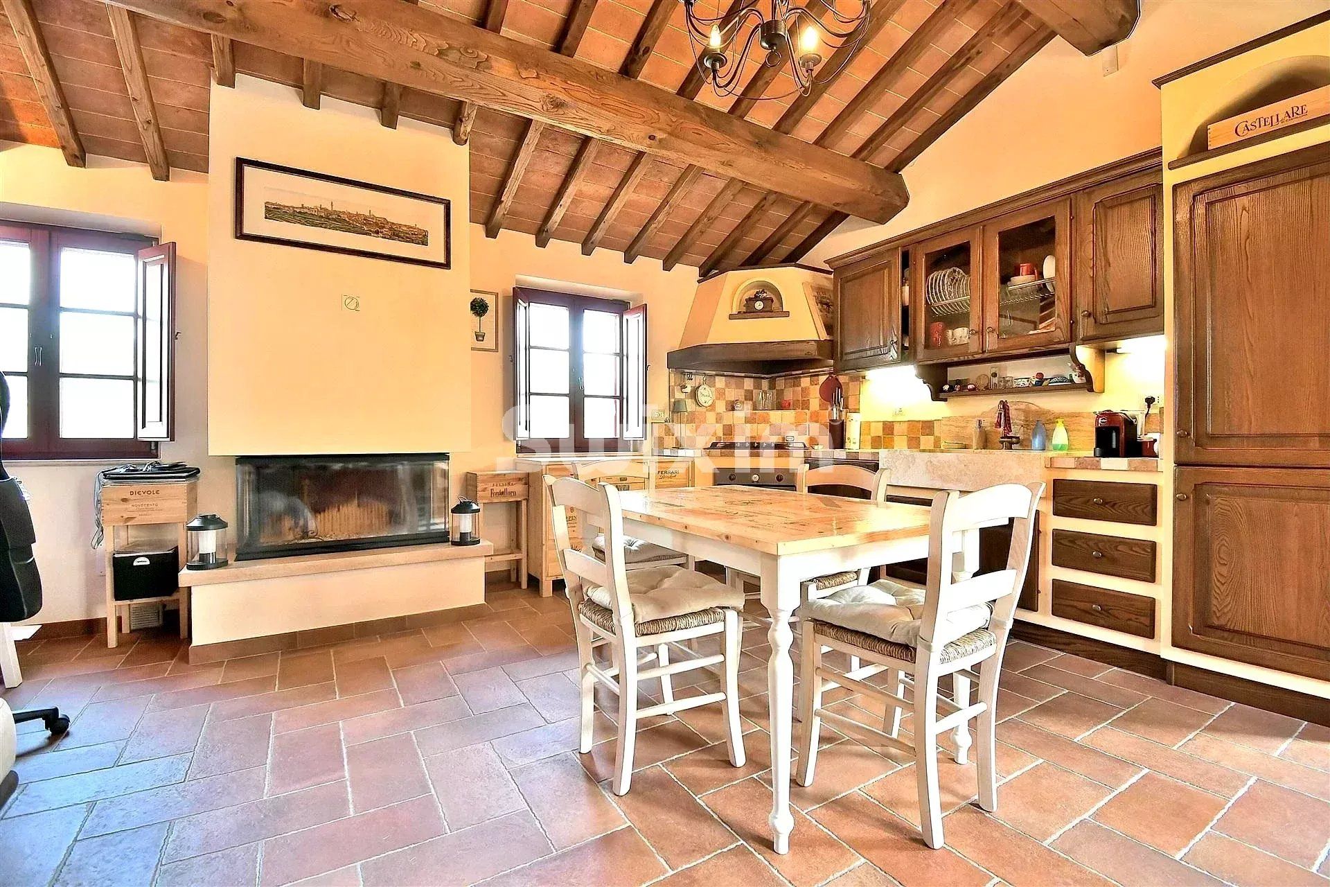 maison 2 Pièces en vente sur Bucine (52021)