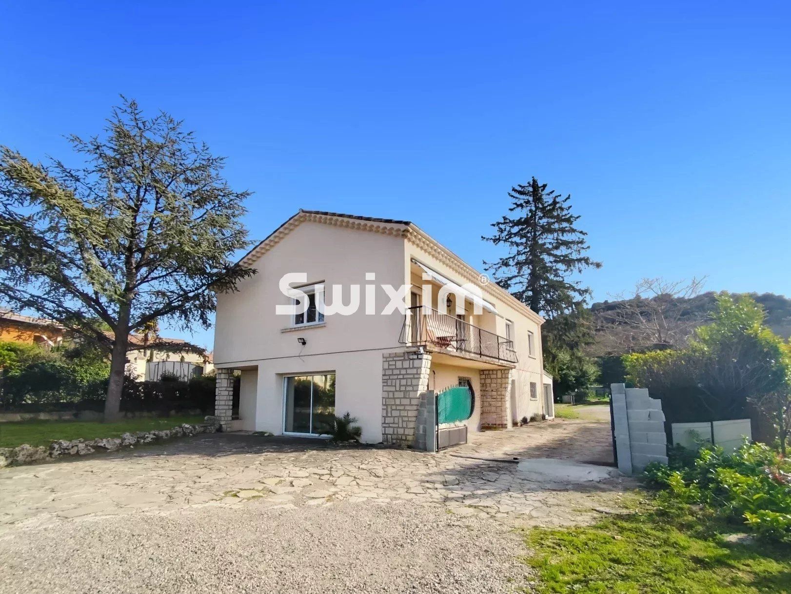 casa 9 Quartos para venda sobre Châteauneuf-du-Rhône (26780)
