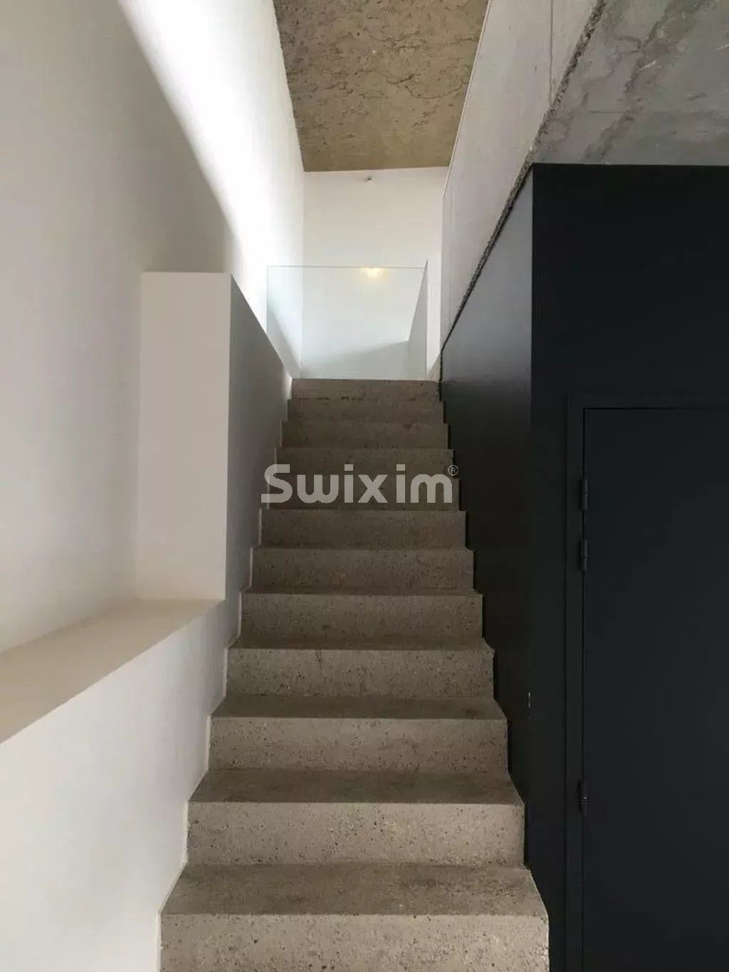 business premises 1 room for rent on Bourg-en-Bresse (01000)