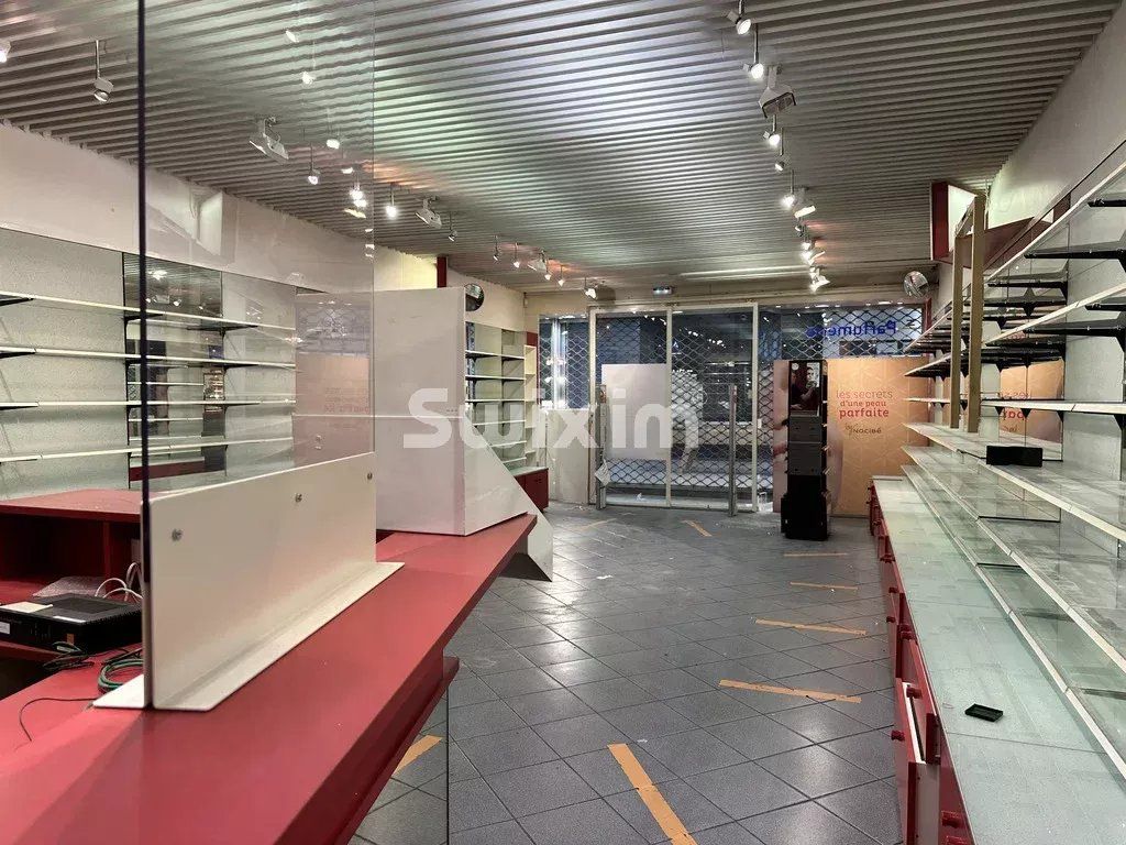 commercial local 1 room for sale on Bourg-en-Bresse (01000)