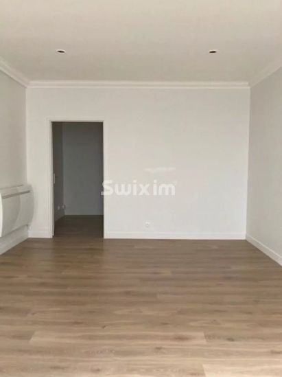 Rental Business premises Bourg-en-Bresse 1&nbsp;room 45&nbsp;m²