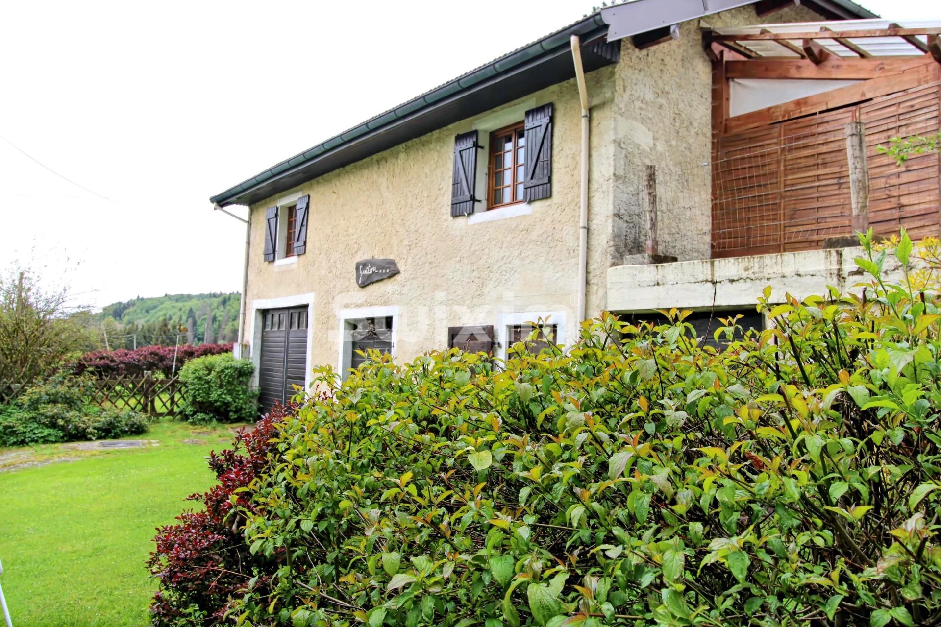 casa 5 Camere in vendita su Saint-Claude (39200)