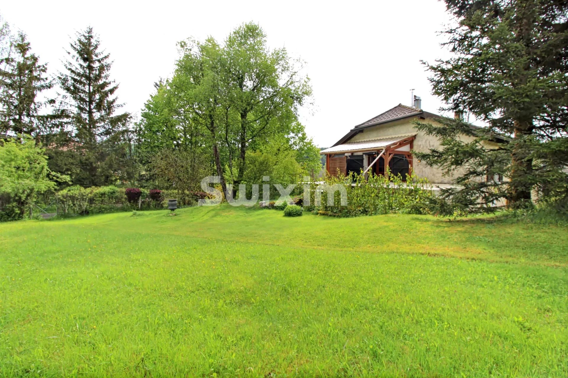 casa 5 Camere in vendita su Saint-Claude (39200)