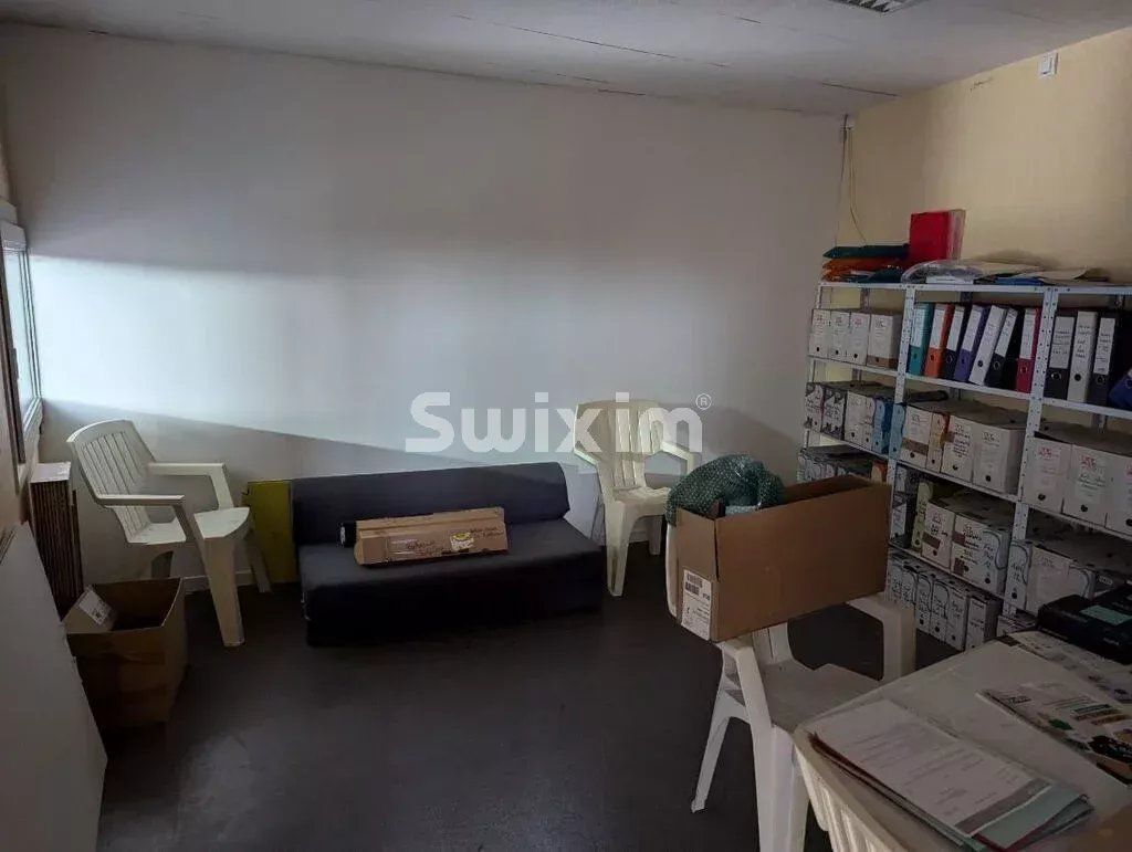 activity premises 1 room for rent on Montagnat (01250)