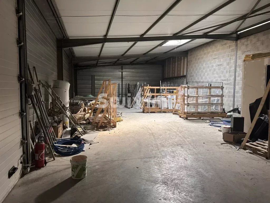 locais de atividade 1 sala para aluguer sobre Montagnat (01250)
