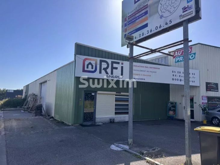 Aluguer Locais de atividade Montagnat 1&nbsp;sala 304&nbsp;m²