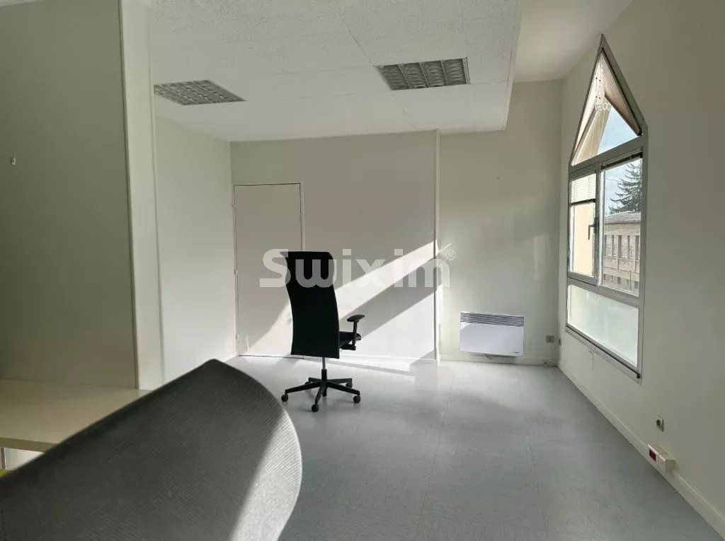 locale professionale 1 camera in vendita su Bourg-en-Bresse (01000)