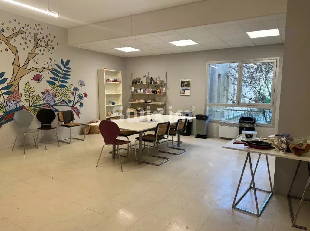 locale professionale 1 camera in vendita su Bourg-en-Bresse (01000)