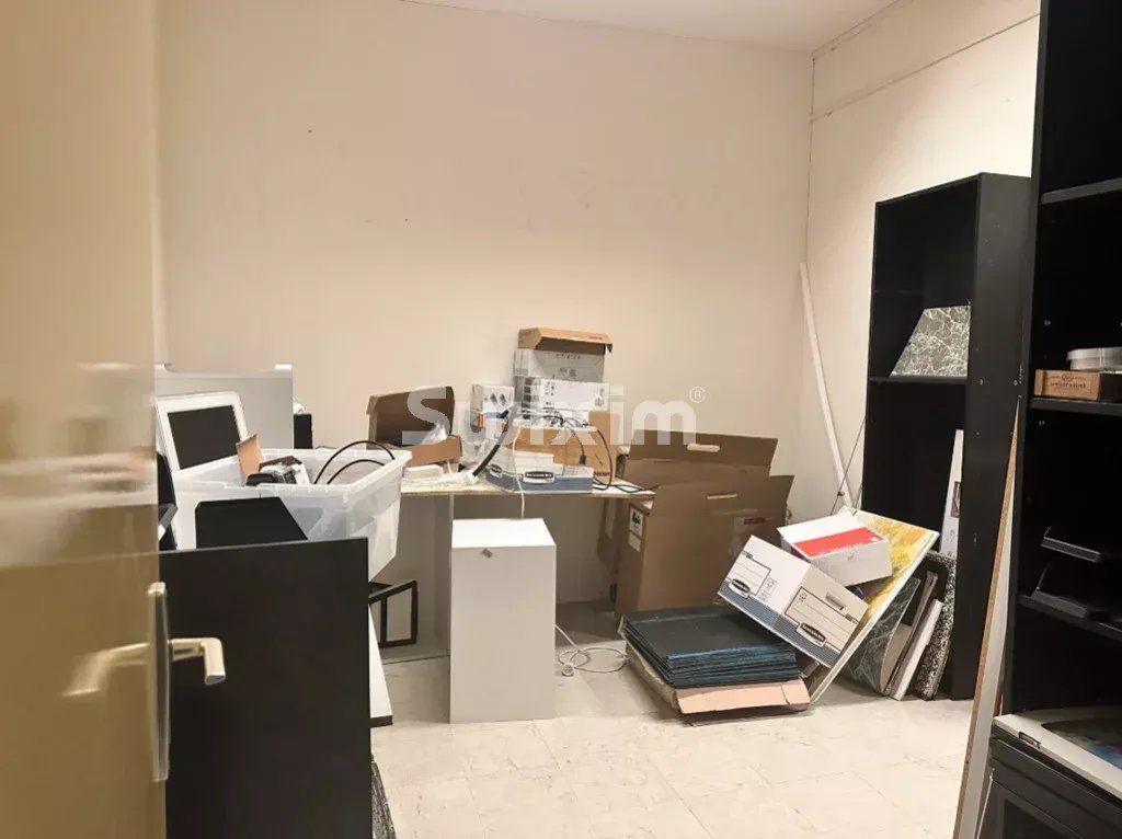 locale professionale 1 camera in vendita su Bourg-en-Bresse (01000)