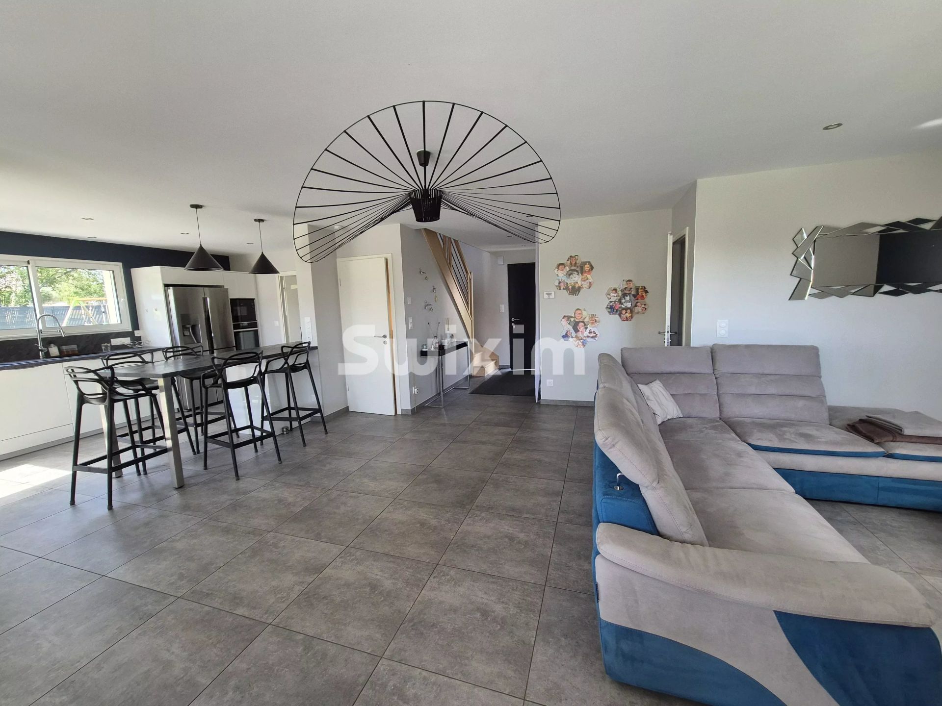 casa 11 Camere in vendita su Baverans (39100)