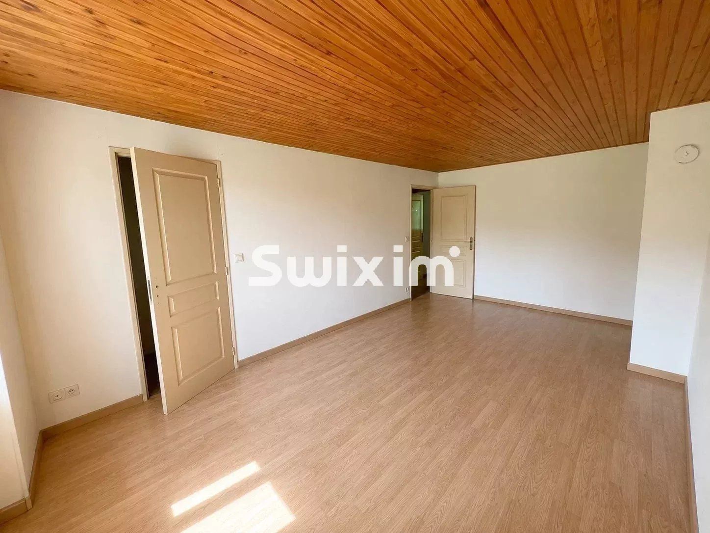 casa 5 Camere in vendita su Beaufort (39190)