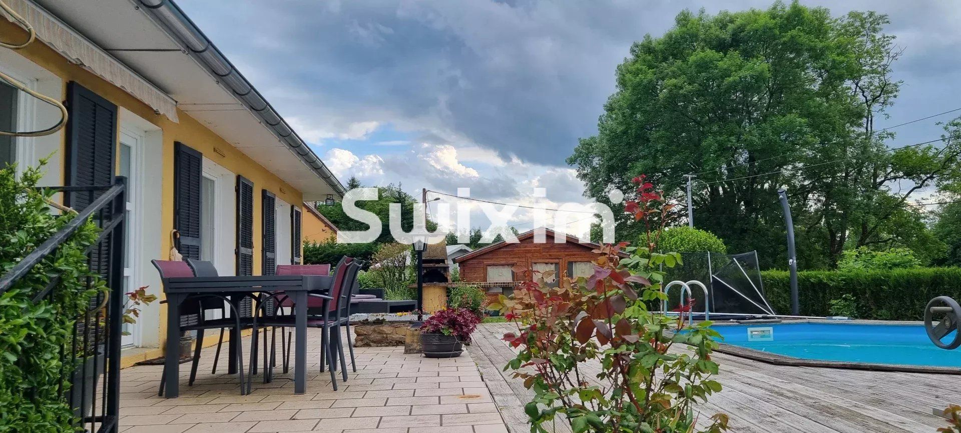 casa 6 Camere in vendita su Lons-le-Saunier (39000)