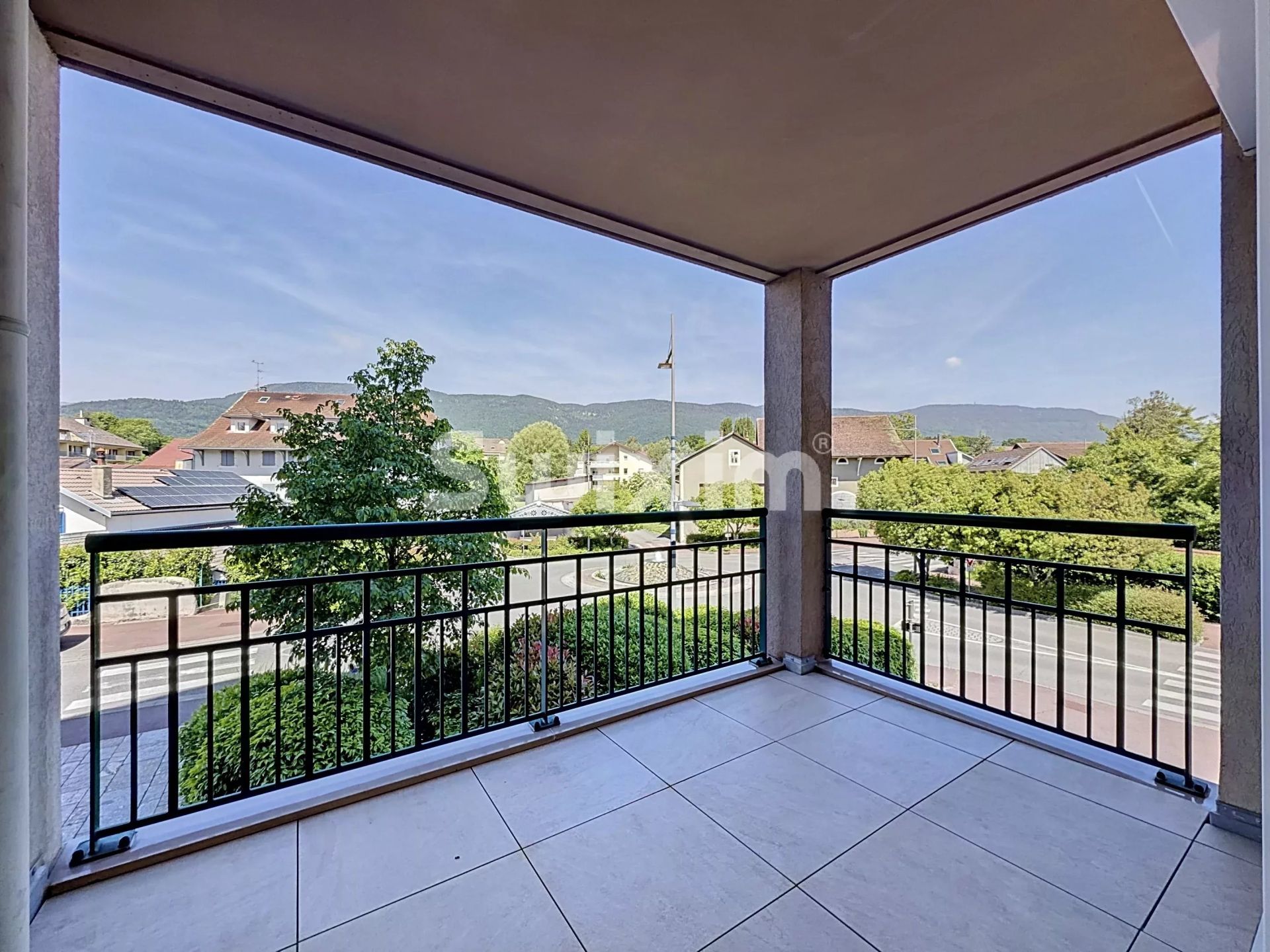 appartamento 5 Camere in vendita su Divonne-les-Bains (01220)