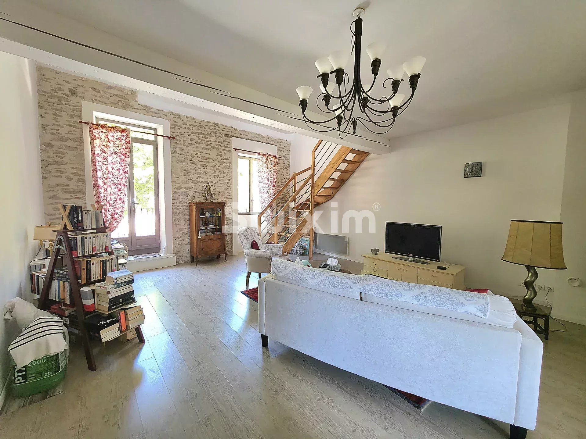 casa 4 Salas en venta en Valréas (84600)