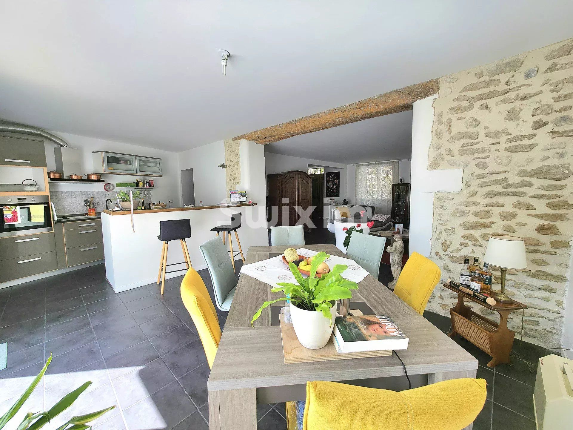 casa 4 Salas en venta en Valréas (84600)