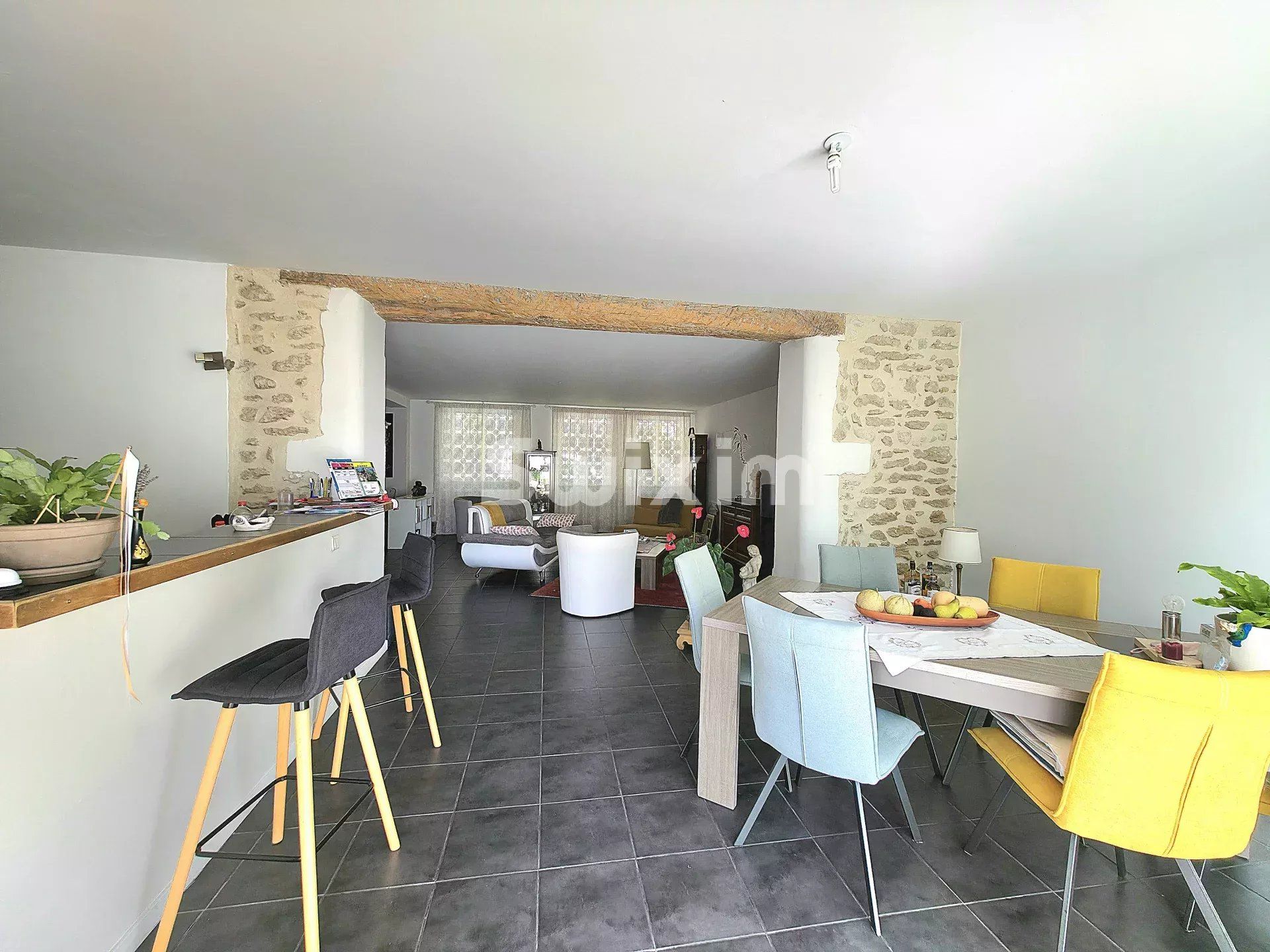 casa 4 Salas en venta en Valréas (84600)