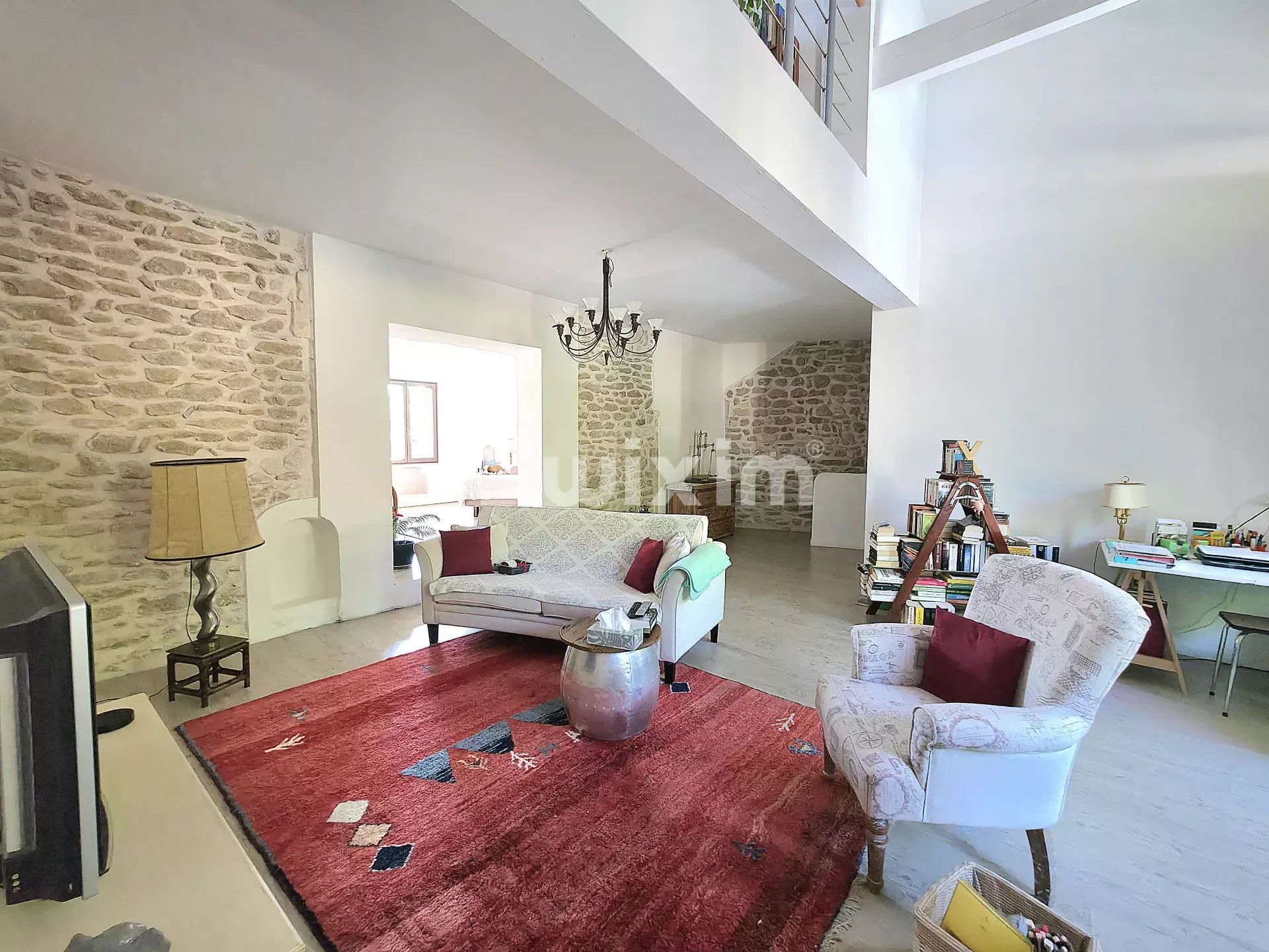casa 4 Salas en venta en Valréas (84600)