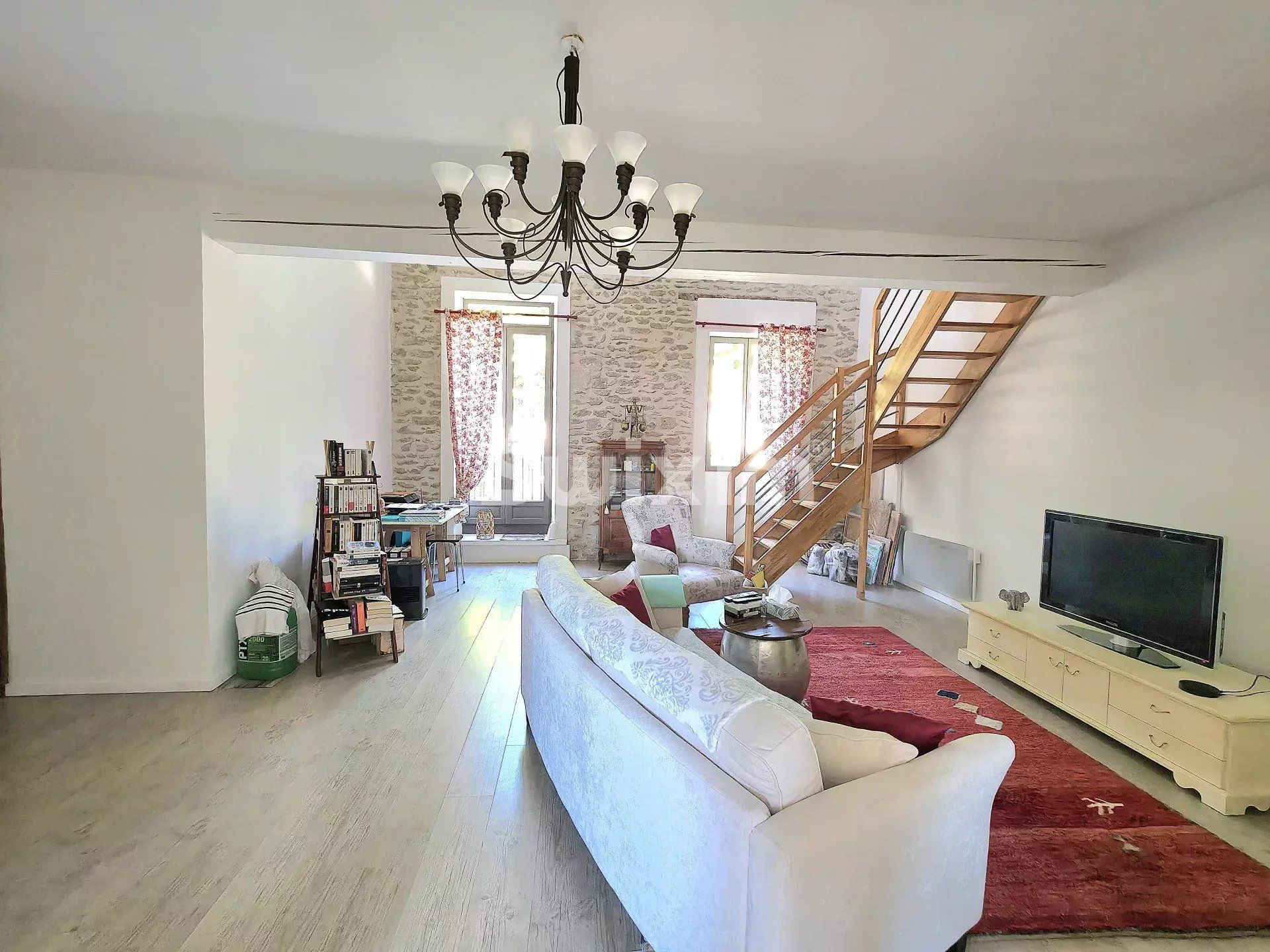 casa 4 Salas en venta en Valréas (84600)