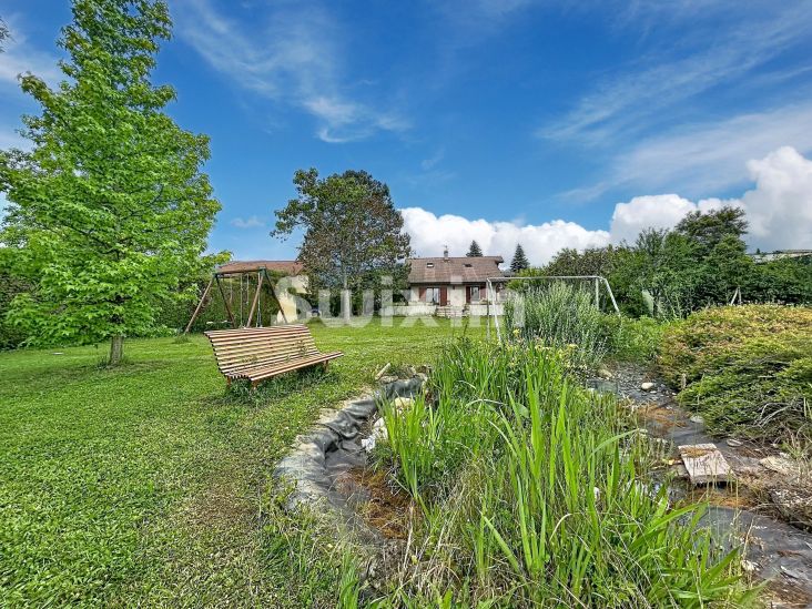 Location Maison Ségny 5&nbsp;Pièces 153&nbsp;m²