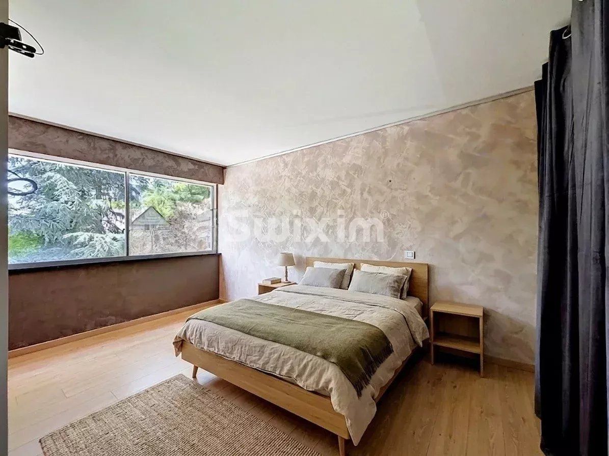 apartment 5 Rooms for sale on Wasquehal (59290)