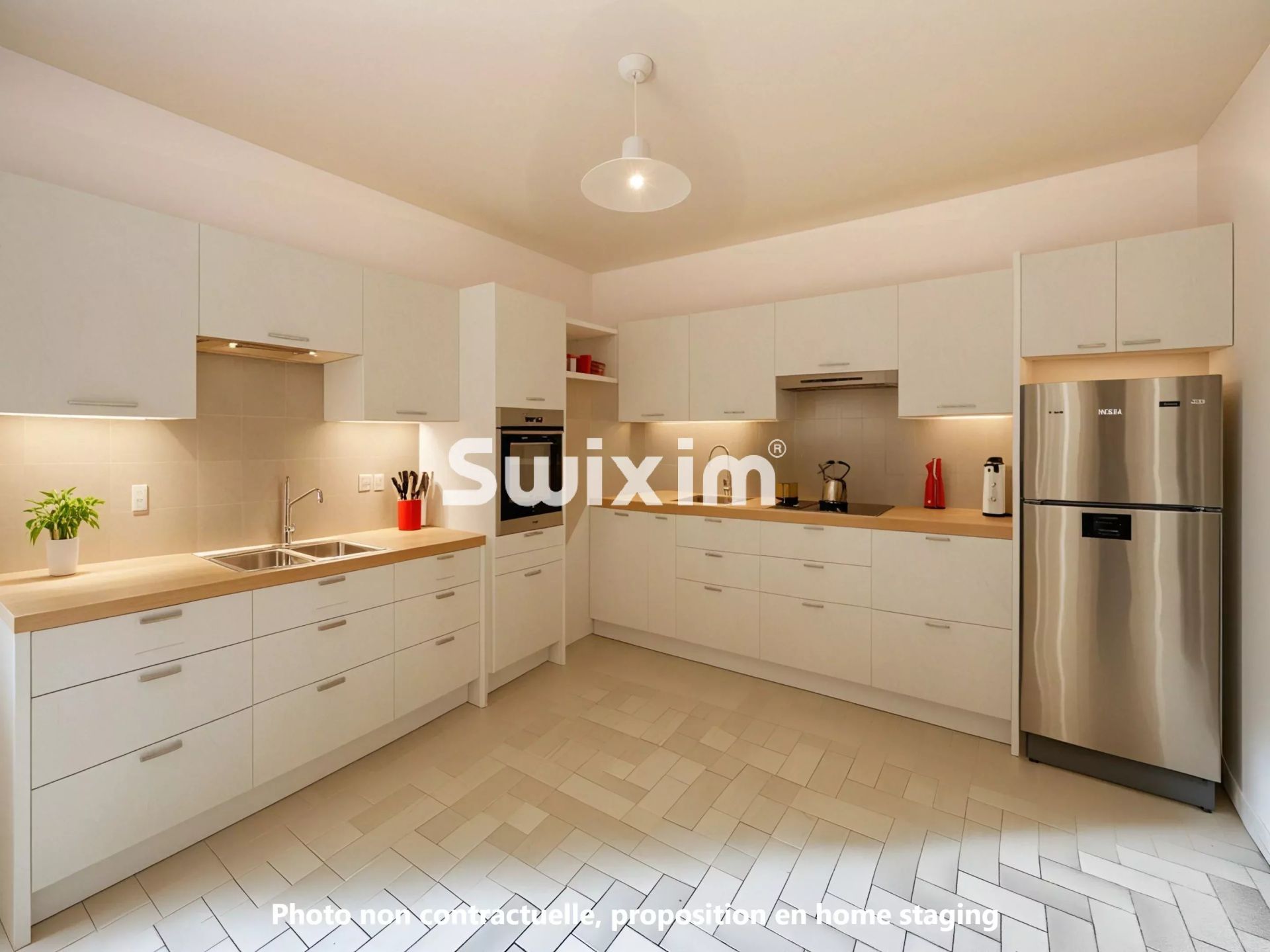 house 6 Rooms for sale on Pierrelatte (26700)