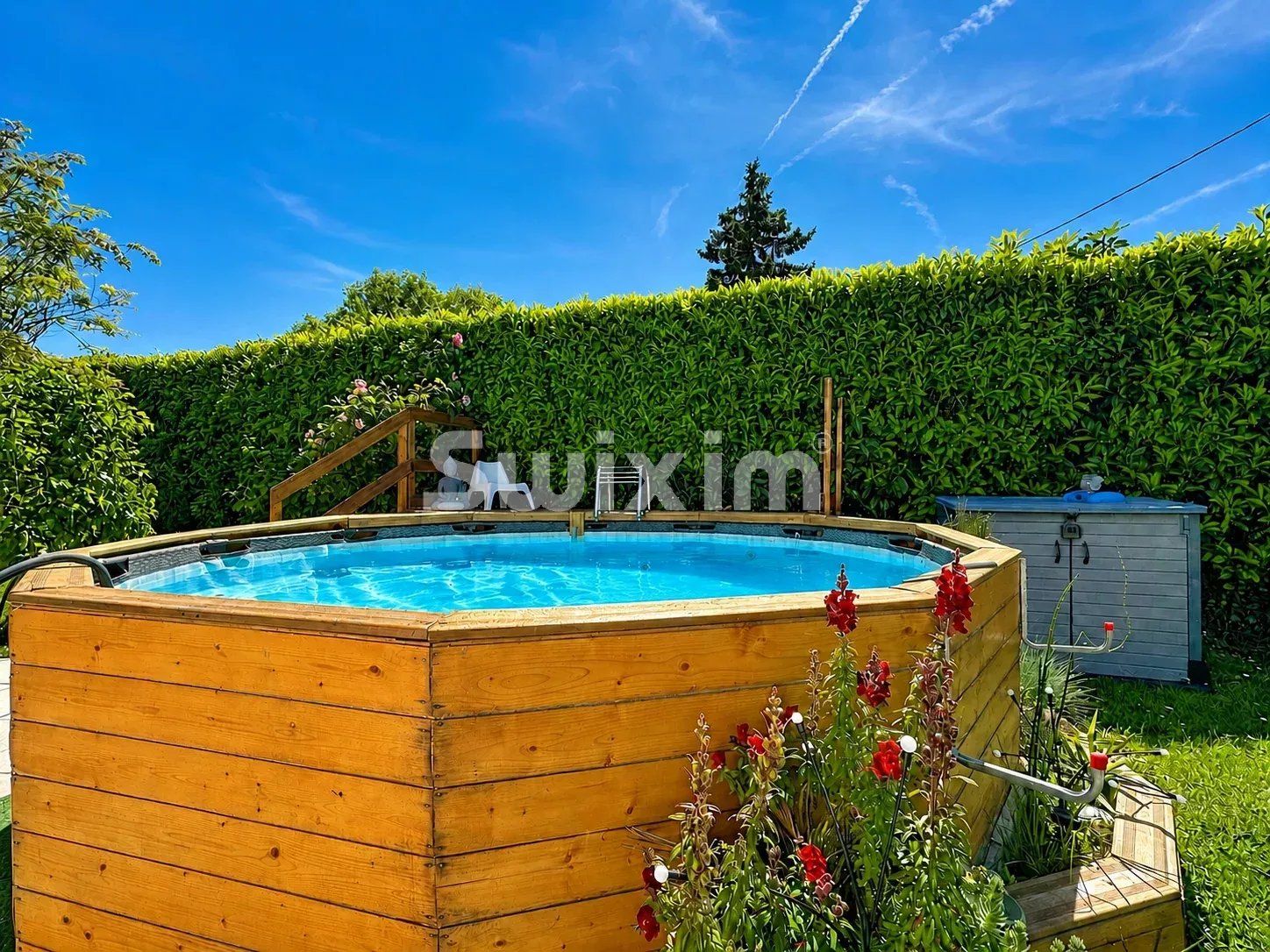 house 6 Rooms for sale on Viry (74580)